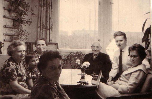 01 Verwandschaft in Bernburg 196201.JPG